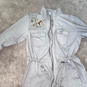 Cute and trendy topcoat/jacket
